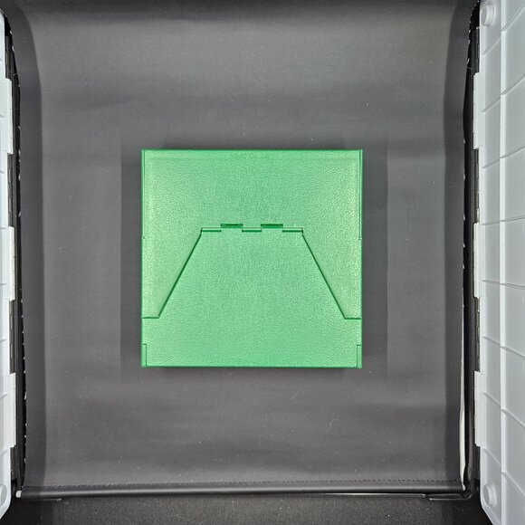 Vintage 80's FLIP'N'FILE 10 Green 5-1/4" Floppy Disk Diskette Storage Case - Picture 3 of 16